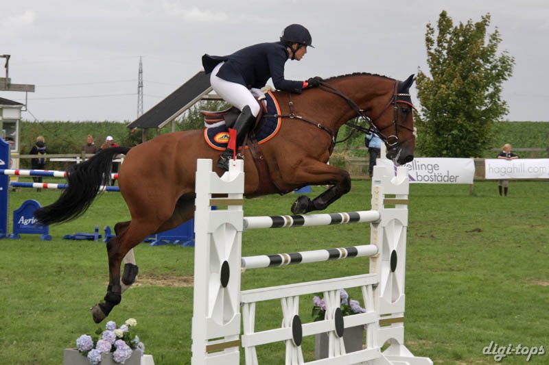 20080828_133304_0178 Kristin Nyberg Credenca Z