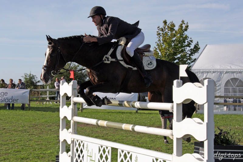 20080829_172634_1251 Niklas Arvidsson Vdl Empire 1115