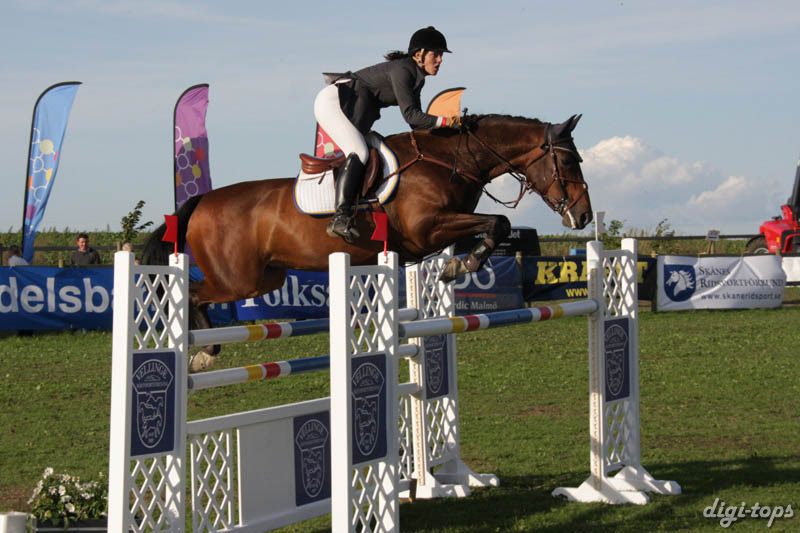 20080829_173956_1336 Michelle Lennings Cyratez