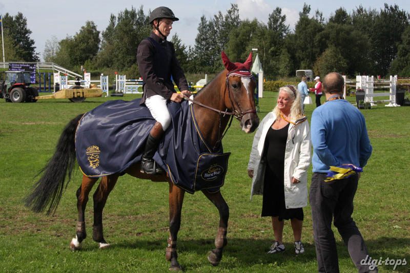 20080829_120854_0501