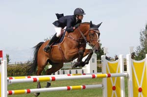 20080829_131512_0661 Kristin Nyberg Credenze Z