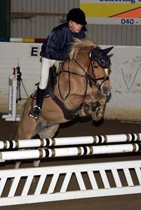 20090308_125350_0053 josefin wall happy girl II