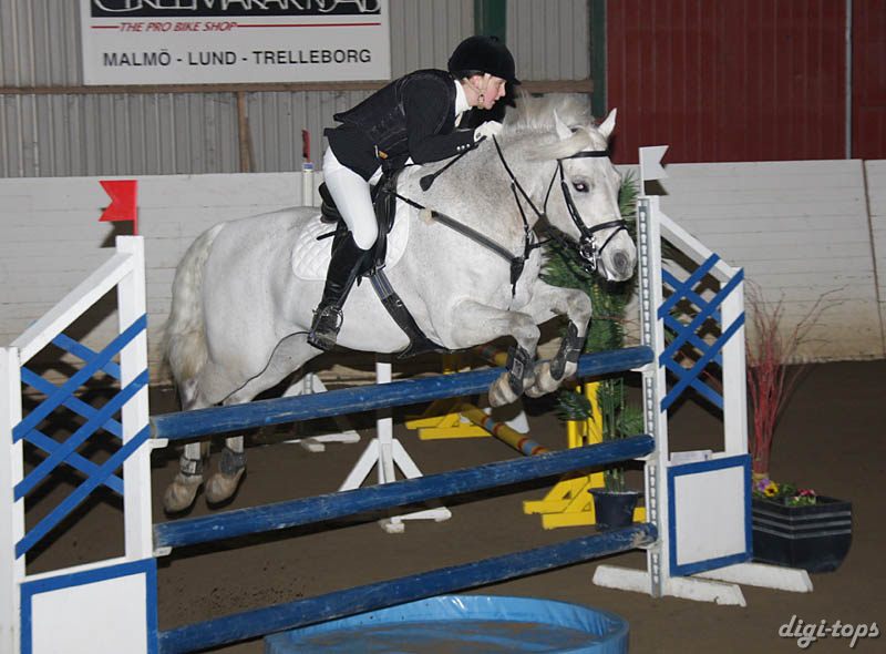 20090307_191402_0203 moa kulle lillefot