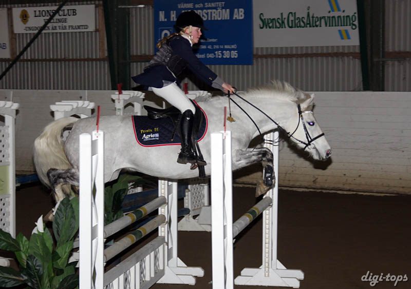 20090307_175050_0098 natalie pettersson honey