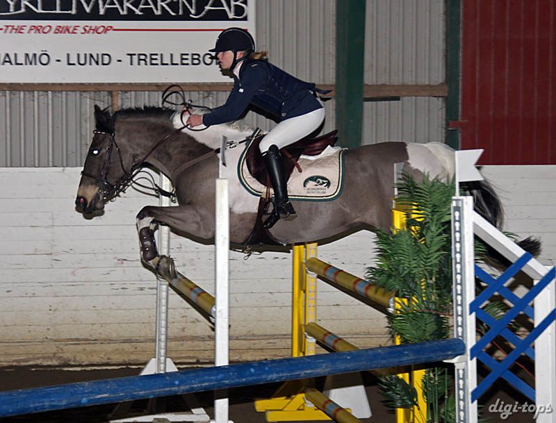 20090307_191242_0201 felicia hultberg dawson express