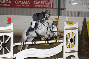 Gustafsson_Caroline_Greytime_1c_20090403_171316_0097