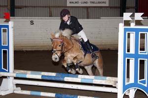 Niehoff_Elin_Ripadals_Felicia_Kl1_Ld_Kb_20090407_161924_0032