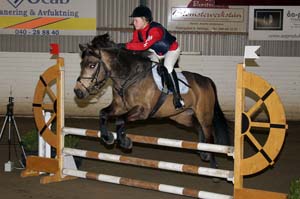 Selander_Ylva_Retzina_Kl1_Ld_Kd_20090407_170238_0104