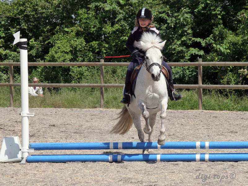 20090606_133048_0003_nilsson_moa_lucy