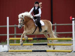 20090606_162356_0118_hylen_joesphine_wilton